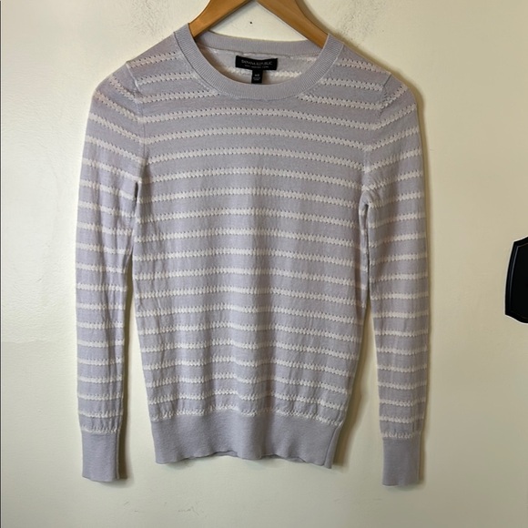 Banana Republic Grey and White 100% Merino Wool Sweater Size XS - Picture 1 of 6